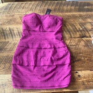 Ark & Company Plum color Strapless Dress size 8/10 Homecoming Dress Semi Formal